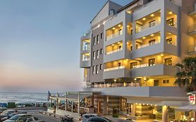 Swell Boutique Hotel